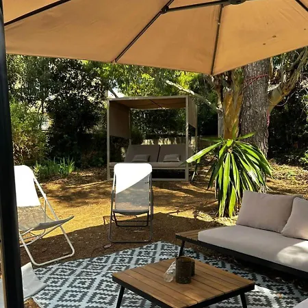 Dedans-dehors - 10 Min From The Wifi Air Conditionated בית נופש *