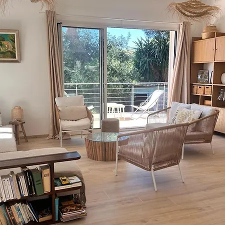 בית נופש Dedans-dehors - 10 Min From The Wifi Air Conditionated *
